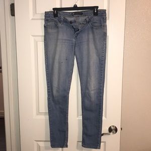 Light blue Demi-Curve Levi Jeans